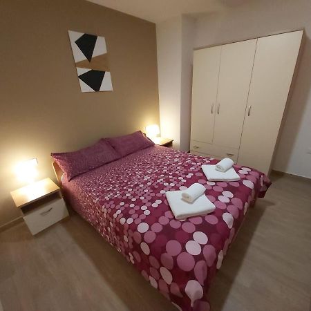 פורץ Apartment Luisa מראה חיצוני תמונה