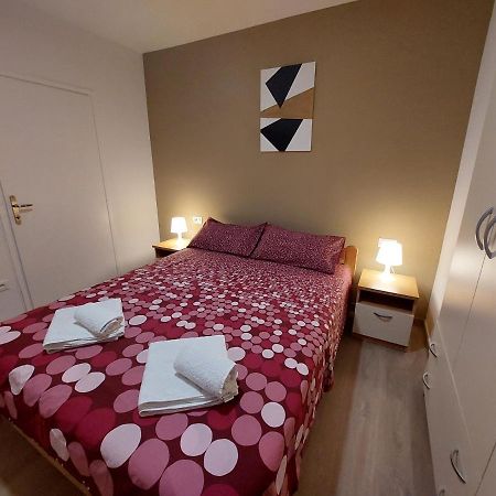 פורץ Apartment Luisa מראה חיצוני תמונה